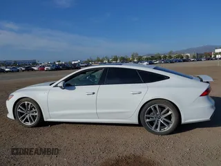 2020 Audi A7 Premium Plus с VIN WAUU2AF29LN057151, выставлен на аукционе IAAI как лот 42245594 с пробегом 39 610 миль миль и . История ставок и продаж доступна на DreamBid. Изображение 14.