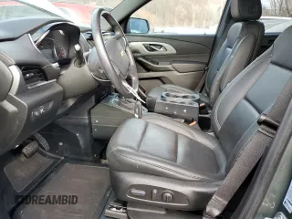 2022 Chevrolet Traverse LT z VIN 1GNERHKW9NJ105351, wystawiony jako Copart lot #56558415 z przebiegiem 25 013 mil mil oraz Szkoda całkowita • Salvage title. Historia ofert i sprzedaży dostępna na DreamBid. Obrazek 7.