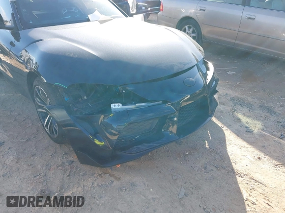 2021 Toyota Supra 2.0 with VIN WZ1DB2C09MW043680, listed as a IAAI auction lot 41732849 with 36,821 mi miles and . Bid and sale history available at DreamBid. Image 6.