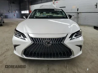 2023 Lexus ES 350 z VIN 58ADZ1B14PU155063, wystawiony jako Copart lot #52016405 z przebiegiem 25 495 mil mil oraz Szkoda całkowita • Salvage title. Historia ofert i sprzedaży dostępna na DreamBid. Obrazek 5.