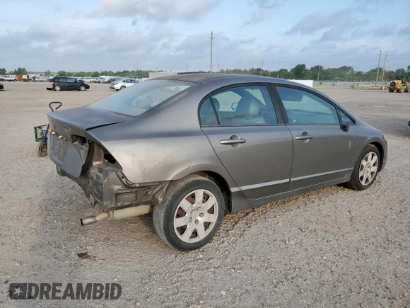 2008 Honda Civic LX z VIN 2HGFA16518H352254, wystawiony jako Copart lot #57336395 z przebiegiem 111 023 mil mil oraz Szkoda całkowita • Salvage title. Historia ofert i sprzedaży dostępna na DreamBid. Obrazek 3.