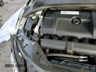 2012 Volvo XC70 3.2L with VIN YV4940BZ8C1122513, listed as a Copart auction lot 84524664 with 123,558 mi miles and Salvage title. Bid and sale history available at DreamBid. Image 13.