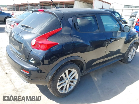 2013 Nissan Juke SV with VIN JN8AF5MRXDT219632, listed as a IAAI auction lot 42232972 with 98,126 mi miles and . Bid and sale history available at carsss.com. Image 4.