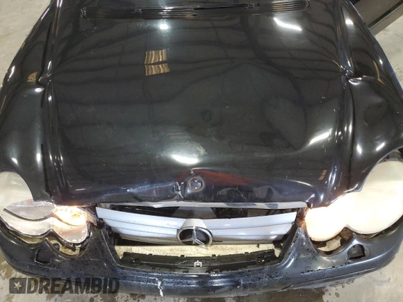 2002 Mercedes-Benz C 230/260/280/320 с VIN WDBRN47J42A315779, выставлен на аукционе Copart как лот 61552045 с пробегом Не указан миль и На запчасти • Non repairable. История ставок и продаж доступна на DreamBid. Изображение 11.