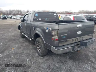 2004 Ford F-150 STX z VIN 1FTRX14W04NB92892, wystawiony jako IAAI lot #41009190 z przebiegiem 152 446 mil mil oraz . Historia ofert i sprzedaży dostępna na DreamBid. Obrazek 3.
