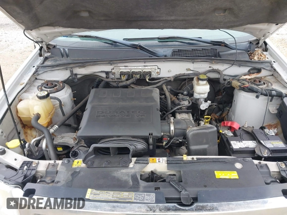 2011 Ford Escape Limited with VIN 1FMCU9EG6BKA51405, listed as a IAAI auction lot 42007801 with 162,904 mi miles. Bid and sale history available at carsss.com. Image 10.