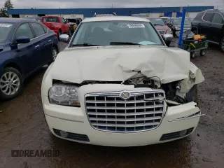 2010 Chrysler 300 Touring with VIN 2C3CK5CVXAH210862, listed as a Copart auction lot 39696094 with 164,566 mi miles and Clean Title. Bid and sale history available at carsss.com. Image 5.