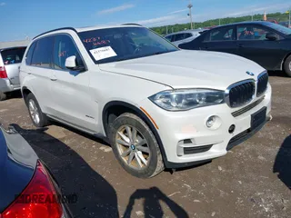 2014 BMW X5 xDrive35d z VIN 5UXKS4C51E0J94562, wystawiony jako IAAI lot #42376687 z przebiegiem 212 200 mil mil oraz . Historia ofert i sprzedaży dostępna na DreamBid. Obrazek 1.