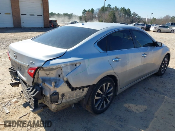 2017 Nissan Altima SV with VIN 1N4AL3AP4HC222307, listed as a IAAI auction lot 41589442 with 117,122 mi miles and . Bid and sale history available at carsss.com. Image 4.