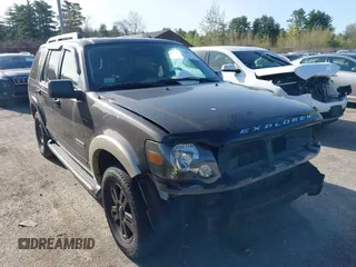 2007 Ford Explorer Eddie Bauer z VIN 1FMEU74E87UA98220, wystawiony jako IAAI lot #42138420 z przebiegiem 225 124 mil mil oraz . Historia ofert i sprzedaży dostępna na DreamBid. Obrazek 1.