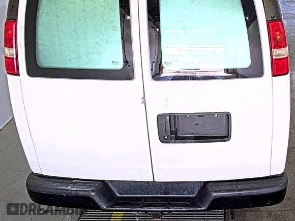 2018 Chevrolet Express Cargo with VIN 1GCWGAFP8J1342579, listed as a IAAI auction lot 42708229 with 125,604 mi miles and . Bid and sale history available at DreamBid. Image 8.