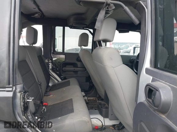 2008 Jeep Wrangler Unlimited X with VIN 1J8GA39148L577903, listed as a IAAI auction lot 41564957 with 95,359 mi miles. Bid and sale history available at carsss.com. Image 8.