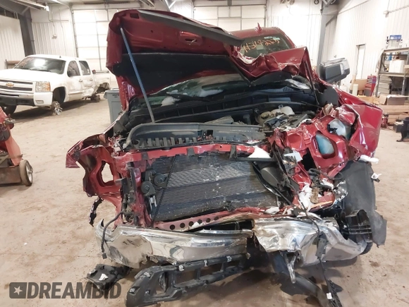 2022 GMC Sierra 1500 SLT with VIN 3GTU9DED2NG218227, listed as a IAAI auction lot 41319223 with 23,424 mi miles and . Bid and sale history available at DreamBid. Image 6.