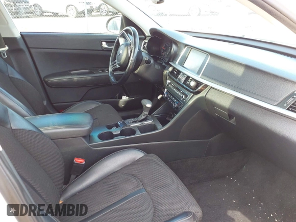 2019 Kia Optima LX with VIN 5XXGT4L31KG334865, listed as a IAAI auction lot 41044256 with 54,717 mi miles. Bid and sale history available at carsss.com. Image 5.