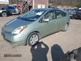 2009 Toyota Prius with VIN JTDKB20U593502418, listed as a IAAI auction lot 42083725 with 146,962 mi miles. Bid and sale history available at carsss.com. Image 2.