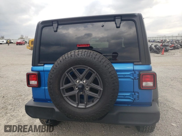 2024 Jeep Wrangler Sport S z VIN 1C4PJXDN9RW124207, wystawiony jako Copart lot #52869285 z przebiegiem 13 613 mil mil oraz Szkoda całkowita • Salvage title. Historia ofert i sprzedaży dostępna na DreamBid. Obrazek 6.