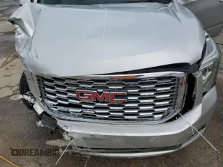 2019 GMC Yukon XL Denali with VIN 1GKS2HKJ6KR303603, listed as a Copart auction lot 45201225 with Not Provided miles and Salvage Title. Bid and sale history available at DreamBid. Image 12.