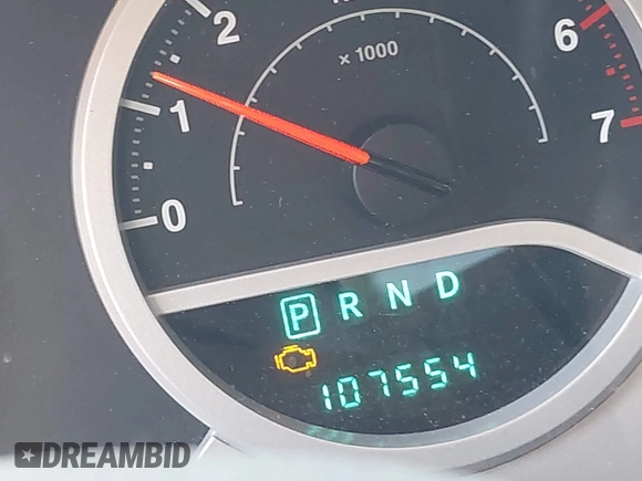 2007 Jeep Wrangler Unlimited Sahara с VIN 1J8GA59187L211825, выставлен на аукционе IAAI как лот 42313099 с пробегом 107 554 миль миль и . История ставок и продаж доступна на DreamBid. Изображение 16.