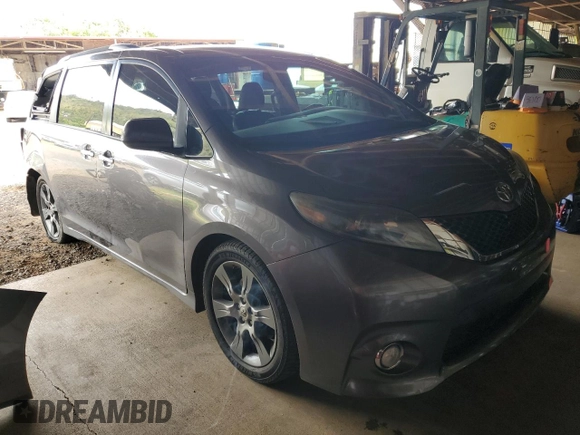 2015 Toyota Sienna SE с VIN 5TDXK3DC4FS686547, выставлен на аукционе Copart как лот 53255625 с пробегом 76 285 миль миль и Списание • Salvage title. История ставок и продаж доступна на DreamBid. Изображение 4.