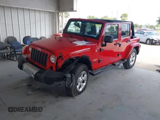 2014 Jeep Wrangler Unlimited Sahara z VIN 1C4BJWEGXEL179054, wystawiony jako IAAI lot #42151597 z przebiegiem 151 810 mil mil oraz . Historia ofert i sprzedaży dostępna na DreamBid. Obrazek 18.