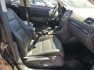 2014 Volkswagen Jetta SportWagen TDI w/Sunroof & Nav with VIN 3VWPL7AJ2EM617990, listed as a Copart auction lot 56214304 with 90,973 mi miles and Salvage Title. Bid and sale history available at carsss.com. Image 7.