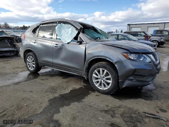 2020 Nissan Rogue SV with VIN KNMAT2MV6LP500933, listed as a Copart auction lot 45981465 with 0 mi miles and Salvage Title. Bid and sale history available at carsss.com. Image 4.