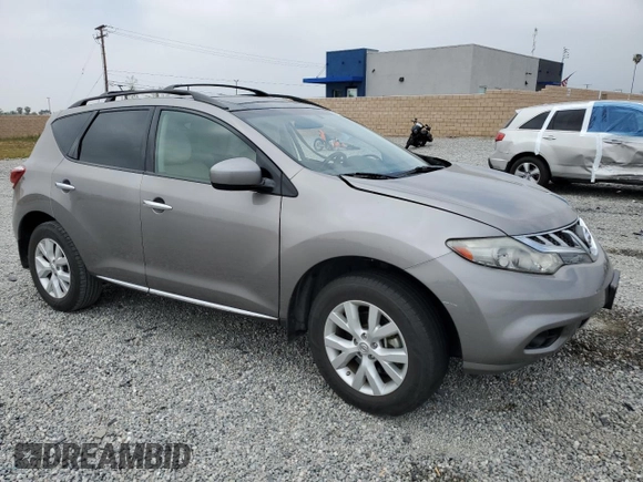 2011 Nissan Murano SV z VIN JN8AZ1MU7BW064120, wystawiony jako Copart lot #54345205 z przebiegiem 76 626 mil mil oraz Szkoda całkowita • Salvage title. Historia ofert i sprzedaży dostępna na DreamBid. Obrazek 4.