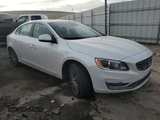 2018 Volvo S60 Inscription Platinum with VIN LYV402TMXJB157406, listed as a Copart auction lot 43436405 with 114,480 mi miles and Salvage Title. Bid and sale history available at carsss.com. Image 4.