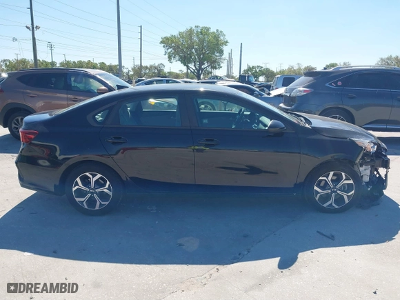 2019 Kia Forte LXS with VIN 3KPF24AD4KE023191, listed as a IAAI auction lot 41776162 with 57,316 mi miles. Bid and sale history available at carsss.com. Image 13.