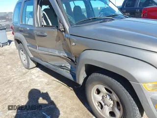 2007 Jeep Liberty Sport with VIN 1J4GK48K77W502284, listed as a IAAI auction lot 41323341 with 223,050 mi miles. Bid and sale history available at carsss.com. Image 6.