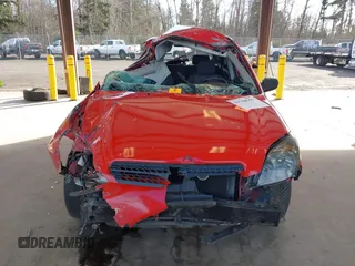 2006 Toyota Matrix STD z VIN 2T1LR30E96C557097, wystawiony jako IAAI lot #41708591 z przebiegiem Nie podano mil oraz . Historia ofert i sprzedaży dostępna na DreamBid. Obrazek 11.