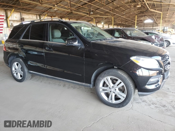 2013 Mercedes-Benz M 350 with VIN 4JGDA5JB7DA142448, listed as a Copart auction lot 49748035 with 117,601 mi miles and Clean Title. Bid and sale history available at DreamBid. Image 4.