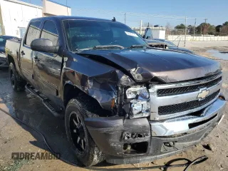 2010 Chevrolet Silverado 1500 LT with VIN 3GCRCSE01AG129980, listed as a Copart auction lot 86322124 with 183,089 mi miles and Salvage Title. Bid and sale history available at DreamBid. Image 4.
