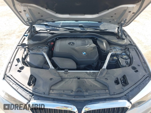 2020 BMW 5 Series 530i z VIN WBAJR3C04LWW70303, wystawiony jako IAAI lot #41887836 z przebiegiem 88 641 mil mil oraz . Historia ofert i sprzedaży dostępna na DreamBid. Obrazek 10.