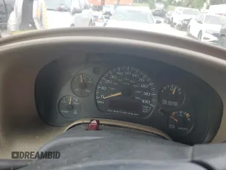 2003 GMC Safari z VIN 1GDEL19XX3B510573, wystawiony jako Copart lot #68429614 z przebiegiem Nie podano mil oraz Szkody całkowita. Historia ofert i sprzedaży dostępna na DreamBid. Obrazek 9.