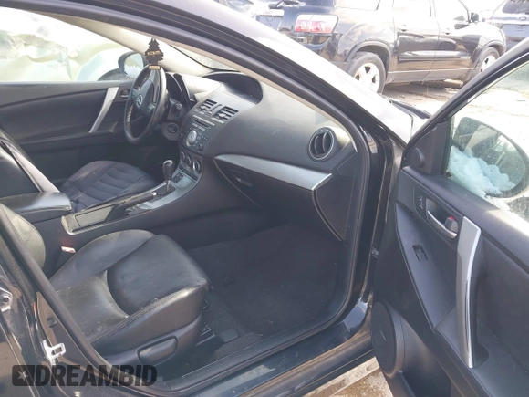 2010 Mazda 3 S Sport with VIN JM1BL1H51A1340310, listed as a IAAI auction lot 38513431 with 131,278 mi miles and . Bid and sale history available at DreamBid. Image 5.