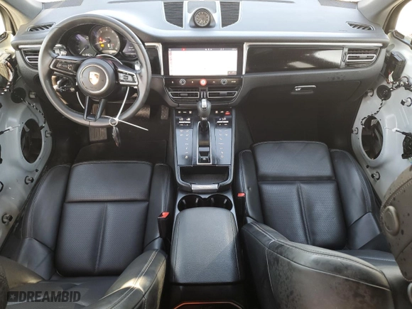 2024 Porsche Macan with VIN WP1AA2A57RLB02901, listed as a Copart auction lot 49342575 with 8,167 mi miles and Salvage Title. Bid and sale history available at carsss.com. Image 8.