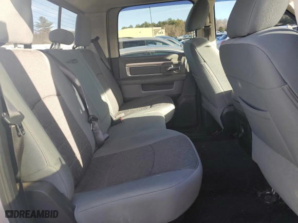 2015 Ram 2500 Big Horn with VIN 3C6UR5DJ5FG593583, listed as a Copart auction lot 84487914 with 221,398 mi miles and Salvage Title. Bid and sale history available at carsss.com. Image 10.