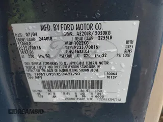 2005 Ford Escape XLT z VIN 1FMYU931X5DA21790, wystawiony jako IAAI lot #42207801 z przebiegiem 188 531 mil mil oraz . Historia ofert i sprzedaży dostępna na DreamBid. Obrazek 9.