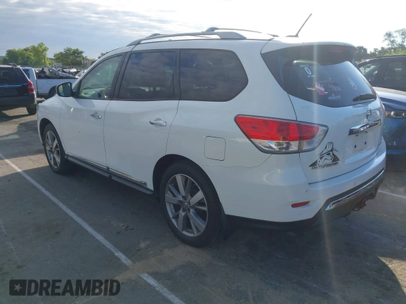2014 Nissan Pathfinder SL with VIN 5N1AR2MM3EC694316, listed as a IAAI auction lot 42206936 with 182,521 mi miles. Bid and sale history available at carsss.com. Image 3.