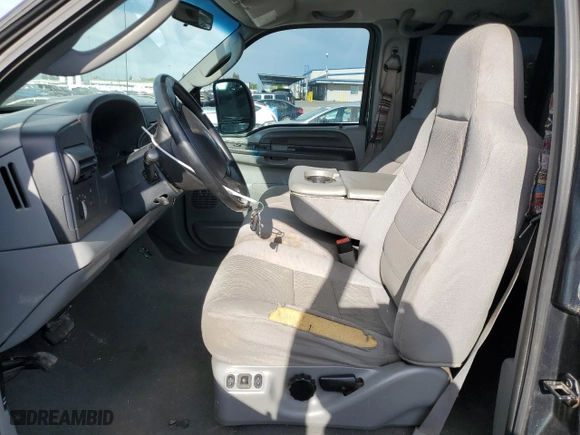2006 Ford Super Duty F-250 XL with VIN 1FTSW21P56EA34672, listed as a Copart auction lot 52385255 with 218,632 mi miles and Salvage Title. Bid and sale history available at carsss.com. Image 7.