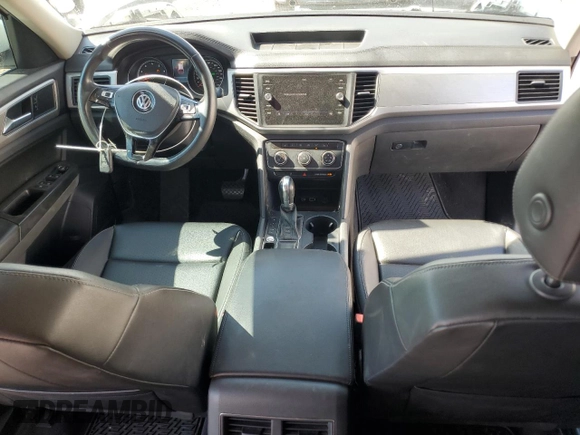 2018 Volkswagen Atlas SE with VIN 1V2CR2CA6JC575771, listed as a Copart auction lot 60574805 with 108,433 mi miles and Salvage title. Bid and sale history available at DreamBid. Image 8.