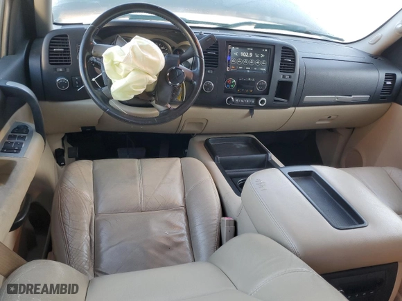 2007 Chevrolet Silverado 1500 LT w/2LT with VIN 2GCEK13M371635801, listed as a Copart auction lot 49666925 with NaN miles and Salvage Title. Bid and sale history available at carsss.com. Image 8.