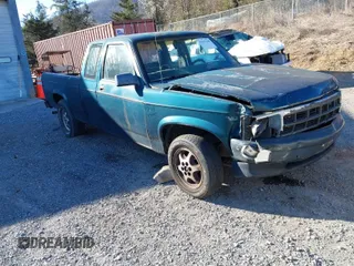 1994 Dodge Dakota with VIN 1B7GL23X6RW142082, listed as a IAAI auction lot 41837256 with 179,165 mi miles. Bid and sale history available at carsss.com. Image 1.