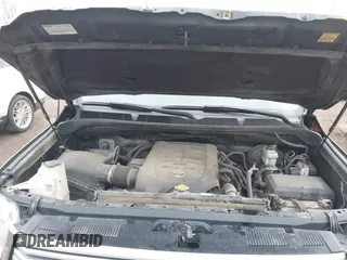 2017 Toyota Tundra 4WD Limited with VIN 5TFHW5F13HX653553, listed as a IAAI auction lot 41898133 with 140,981 mi miles. Bid and sale history available at carsss.com. Image 10.