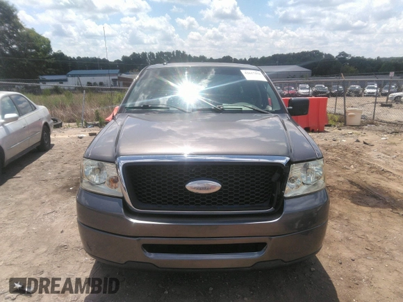 2008 Ford F-150 XLT z VIN 1FTPW12V58FC02143, wystawiony jako IAAI lot #42617372 z przebiegiem 287 750 mil mil oraz . Historia ofert i sprzedaży dostępna na DreamBid. Obrazek 12.