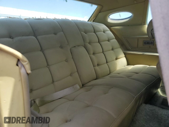1974 Lincoln Continental with VIN 4Y89A889444, listed as a Copart auction lot 63290635 with 4,439 mi miles and Clean title. Bid and sale history available at DreamBid. Image 10.