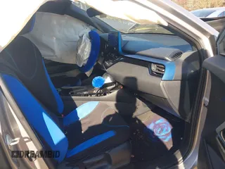 2019 Toyota C-HR XLE with VIN NMTKHMBXXKR069943, listed as a IAAI auction lot 40746144 with 85,713 mi miles and . Bid and sale history available at DreamBid. Image 5.