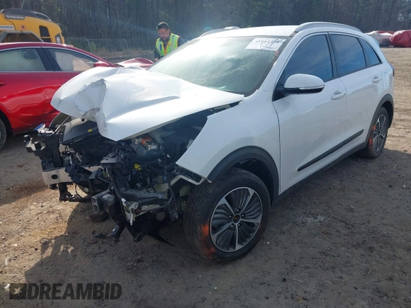 2019 Kia Niro EX with VIN KNDCC3LC9K5340703, listed as a IAAI auction lot 41661472 with 106,660 mi miles. Bid and sale history available at carsss.com. Image 18.