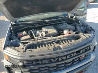 2024 Chevrolet Silverado 1500 Custom Trail Boss z VIN 3GCUDCE89RG260945, wystawiony jako Copart lot #51326915 z przebiegiem 30 768 mil mil oraz Szkoda całkowita • Salvage title. Historia ofert i sprzedaży dostępna na DreamBid. Obrazek 15.